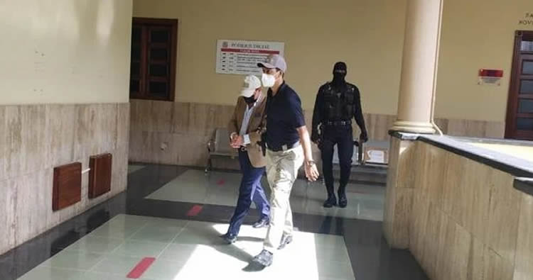Hermano de Danilo Medina fue trasladado esposado desde la PGR al Palacio de Justicia