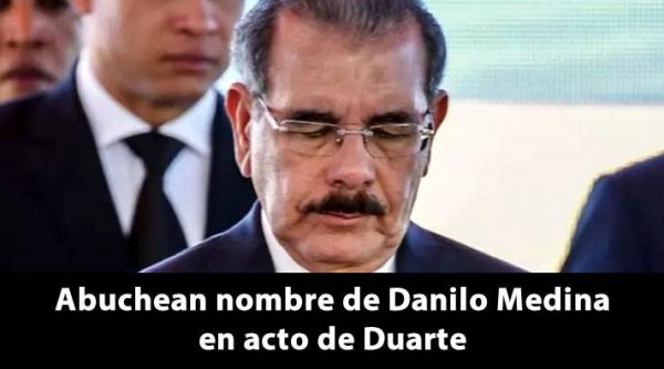 Video: Abuchean nombre de Danilo Medina en acto de Duarte