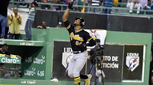 Águilas Cibaeñas vencen a Estrellas Orientales 27/10/2018