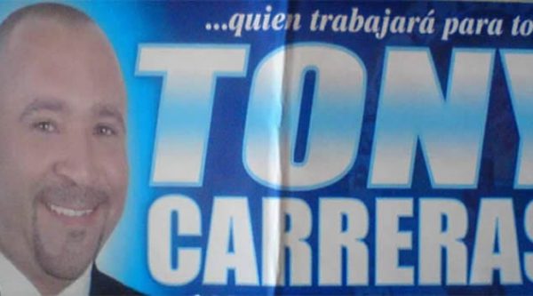 Alcalde Tony Carrera acusado violar a una menor