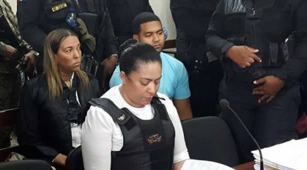 Aplazan juicio contra Marlin Martínez y su hijo Marlon para el 14 de septiembre