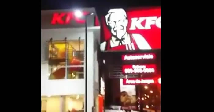 Video: Asalto a KFC Kentucky Fried Chicken de Bella Vista