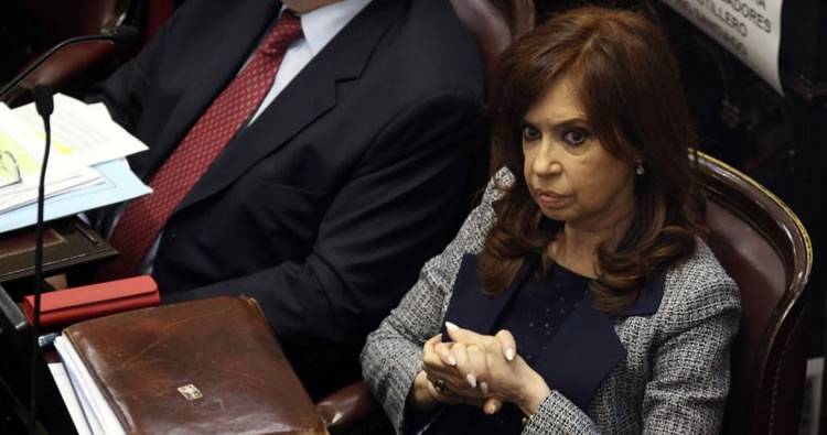 La vicepresidenta argentina demanda a Google por aparecer como «ladrona de la nación»
