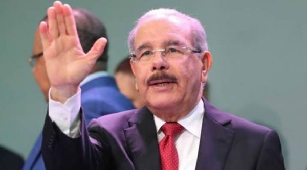 Por presión Danilo Medina «suspende temporalmente» permisos para hotel en Parque Nacional Cotubanamá