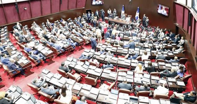Diputados aprueban proyecto Ley de Partidos