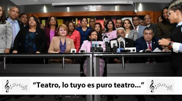 Diputados danilistas salen de la Cámara cantando ‘Teatro, lo tuyo es puro teatro’