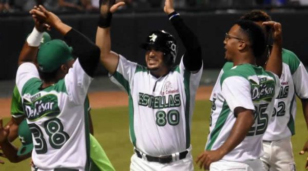 Estrellas le gana a los Tigres del Licey 4-1