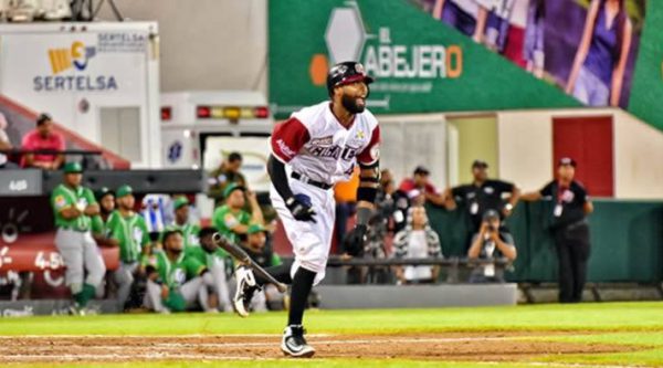 Gigantes vencen a Estrellas – Pelota Invernal 23/10/2018