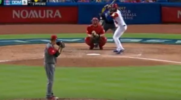 Videos: Jonrones de Welington Castillo y José Bautista en el Clásico Mundial de Béisbol 2017