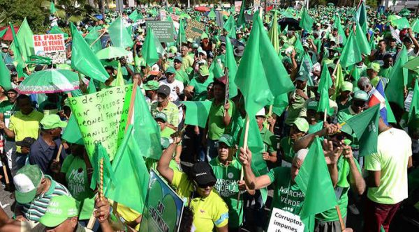 Marcha del Millón acusa a Danilo y Leonel de ser los artífices del régimen de robo