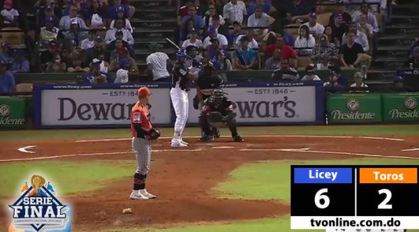 Tigres del Licey empata 2-2 Serie Final al derrotar a los Toros