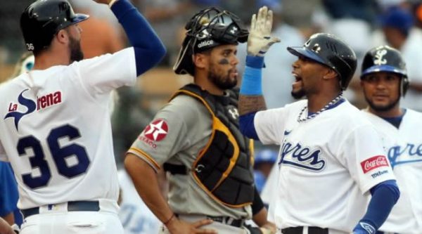 Así fue como el Licey le ganó a Las Águilas en el Quisqueya