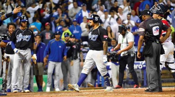 Triunfo del Licey vs Escogido pone a Los Tigres en la puerta de la clasificación