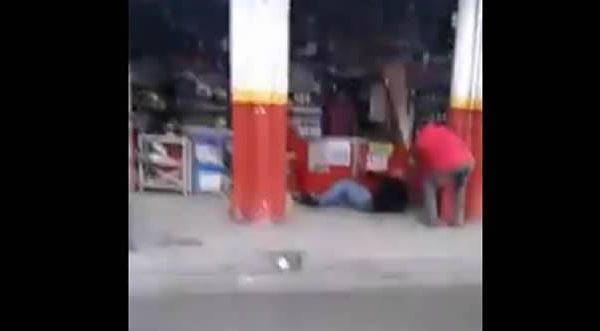 Video: Agarran ladrón en Herrera y casi lo linchan