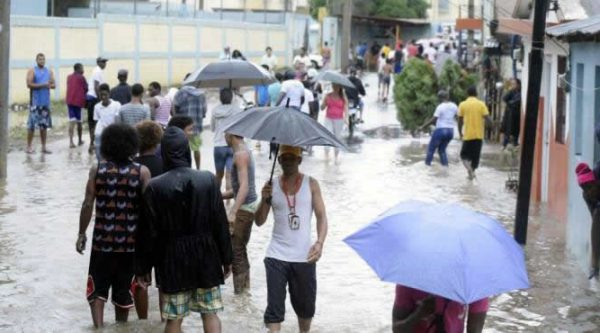 Las lluvias vinculadas al Huracán María seguirán, según advierte Meteorología