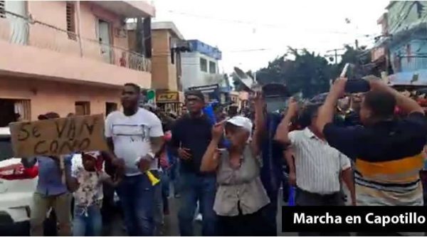 Video: marcha-cacerolazo en Capotillo en demanda de elecciones transparentes