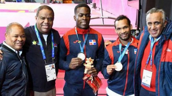 Pesas y taekwondo suman medallas a RD en Panam Lima