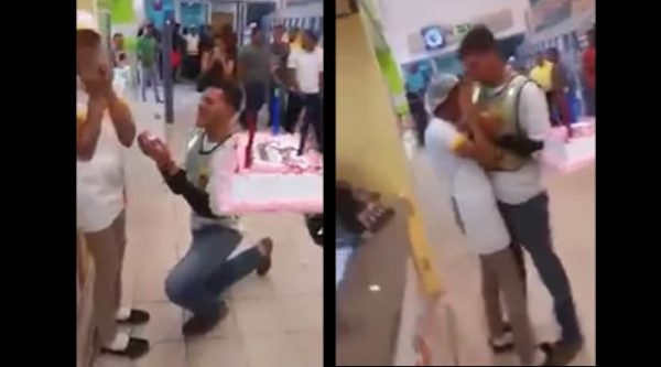 Video de motoconchista pidiendo matrimonio se volvió viral