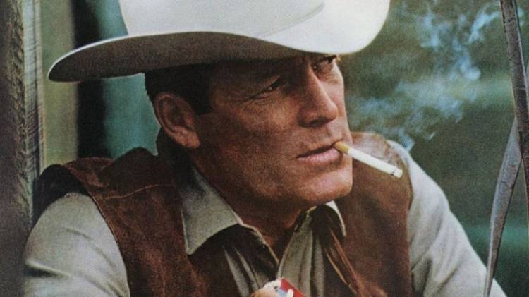 Fallece Robert Norris, el ‘Hombre Marlboro’ que nunca fumó