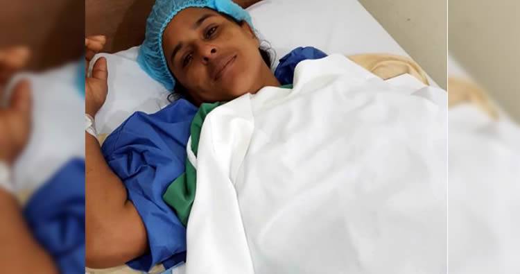 Madre de Emely Peguero fue operada y todo salió bien