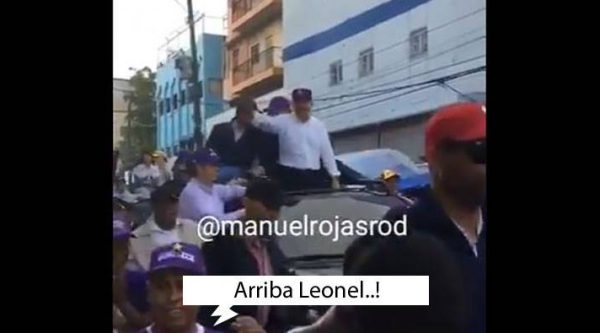 Video: Reacción de Danilo Medina cuando en la caravana le vocean arriba Leonel