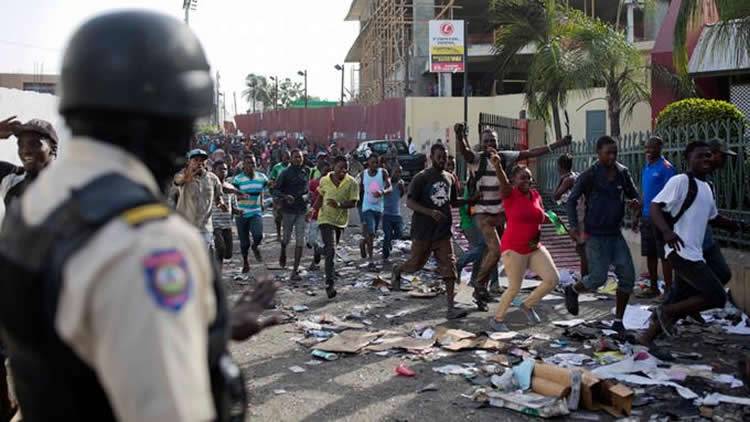 Siguen protestas en Haití y llaman a dos días de huelga