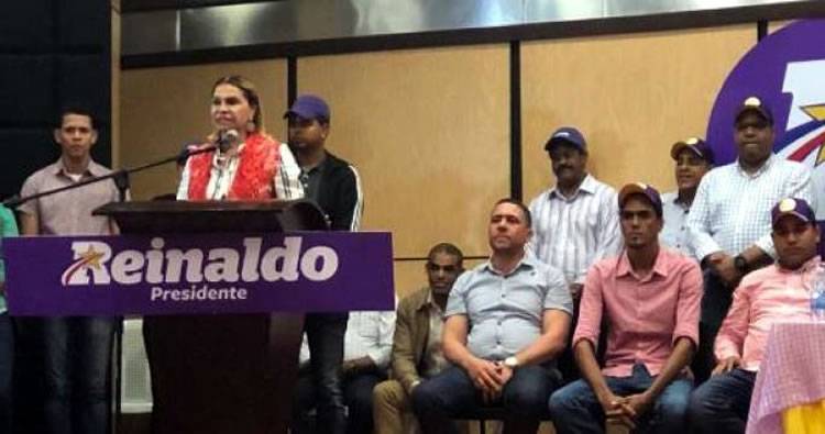 Sonia Mateo anuncia su apoyo a Reinaldo Pared y dice que nadie ha podido manchar su nombre