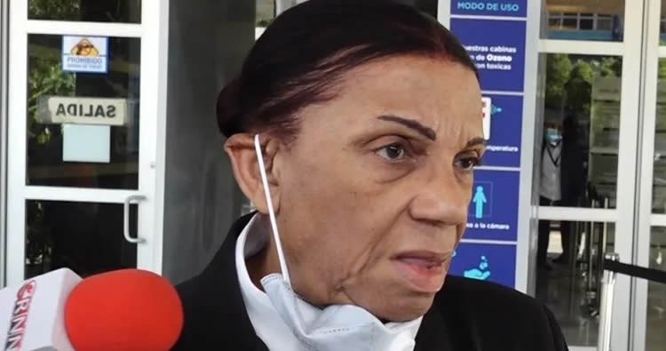 Procuraduría interroga a Margarita Melenciano de la Cámara de Cuentas