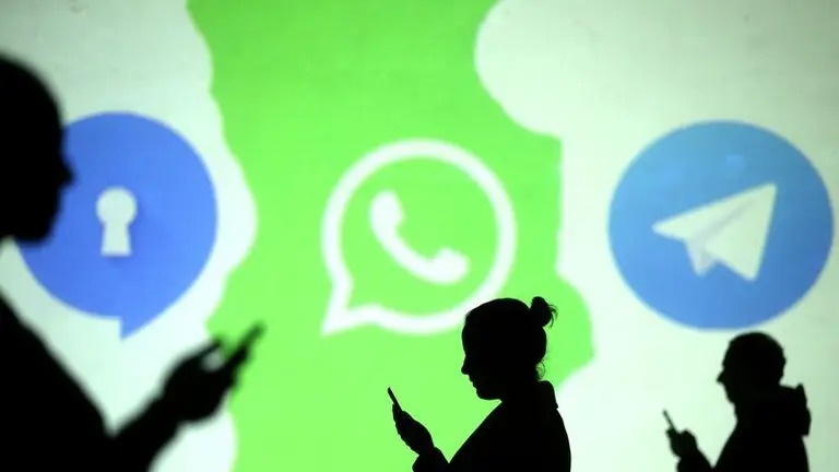 Tras nuevas políticas de privacidad de WhatsApp, millones de usuarios descargan Telegram y Signal