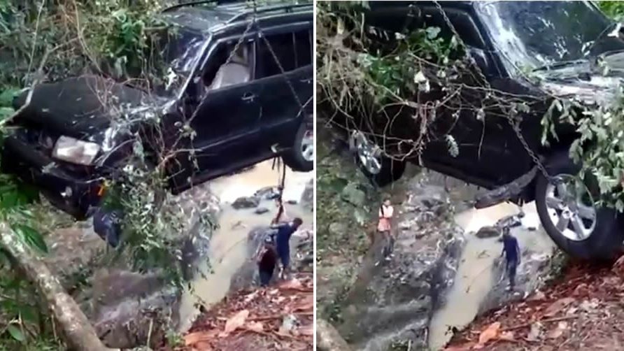 Video: Momento en que sacan vehículo que intentó cruzar río en Santiago Rodríguez