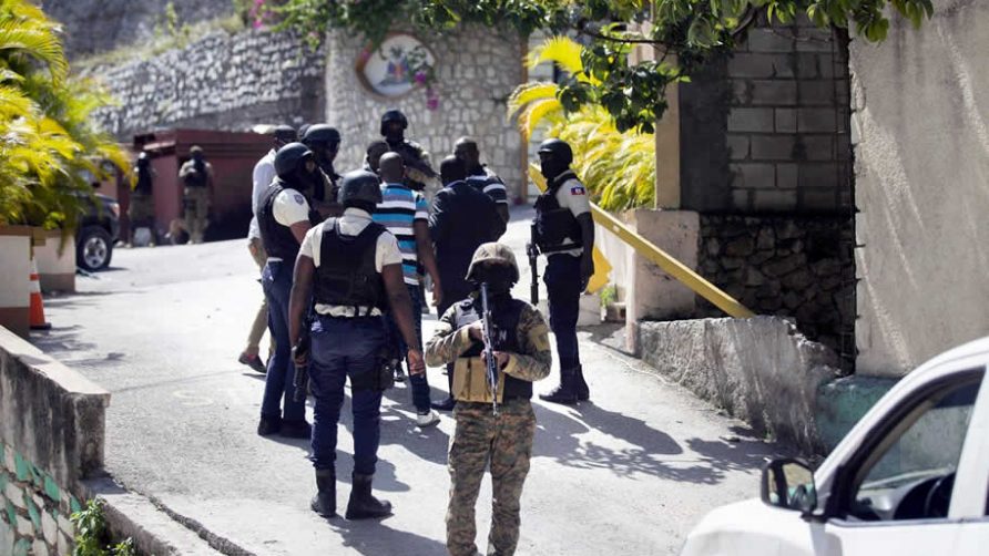 Cuatro presuntos asesinos de presidente de Haití fueron abatidos y dos detenidos