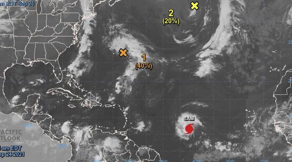 La tormenta Sam se convierte en huracán en su paso hacia el Caribe