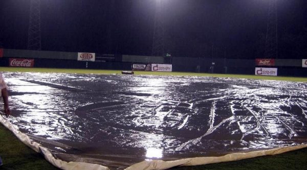 Juego suspendido entre Licey y Gigantes se jugará el sábado 18-12-21