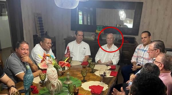 Genera especulaciones reunión entre Hipólito Mejía  y miembros del PLD, Monchy Fadul, Paulino Sem, Francisco Javier, Danny Alcántara y otros