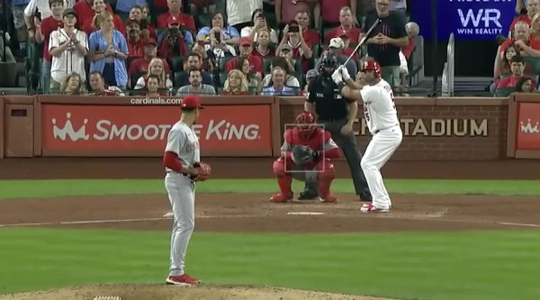 Video: Albert Pujols conecta jonrón 698 ¡Solo faltan 2!