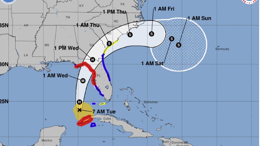 Idalia se convierte en huracán y se intensificará rápidamente antes de tocar tierra en Florida
